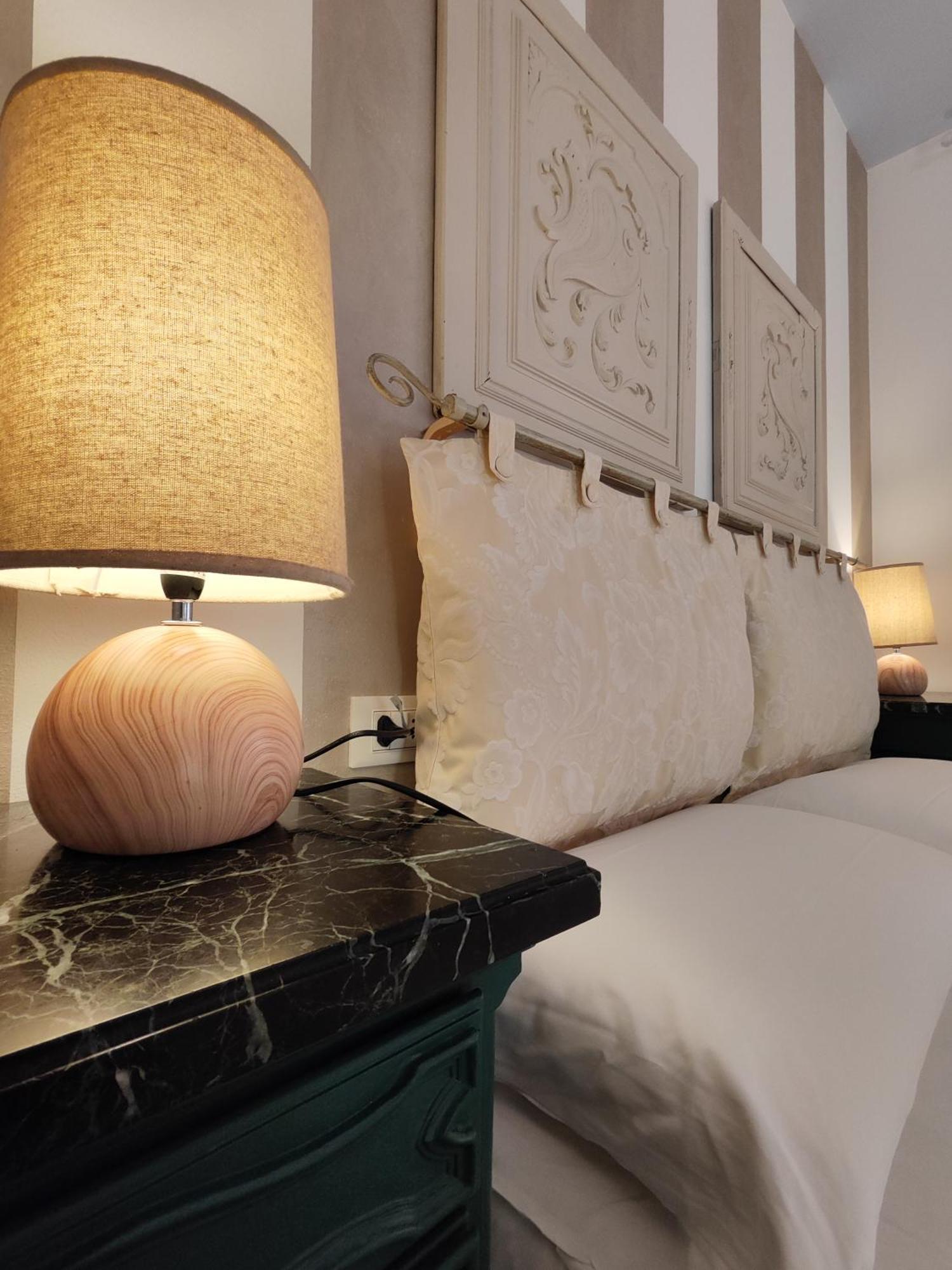 Garda Relais Antica Romelia Bed & Breakfast มอนติเคียรี ภายนอก รูปภาพ