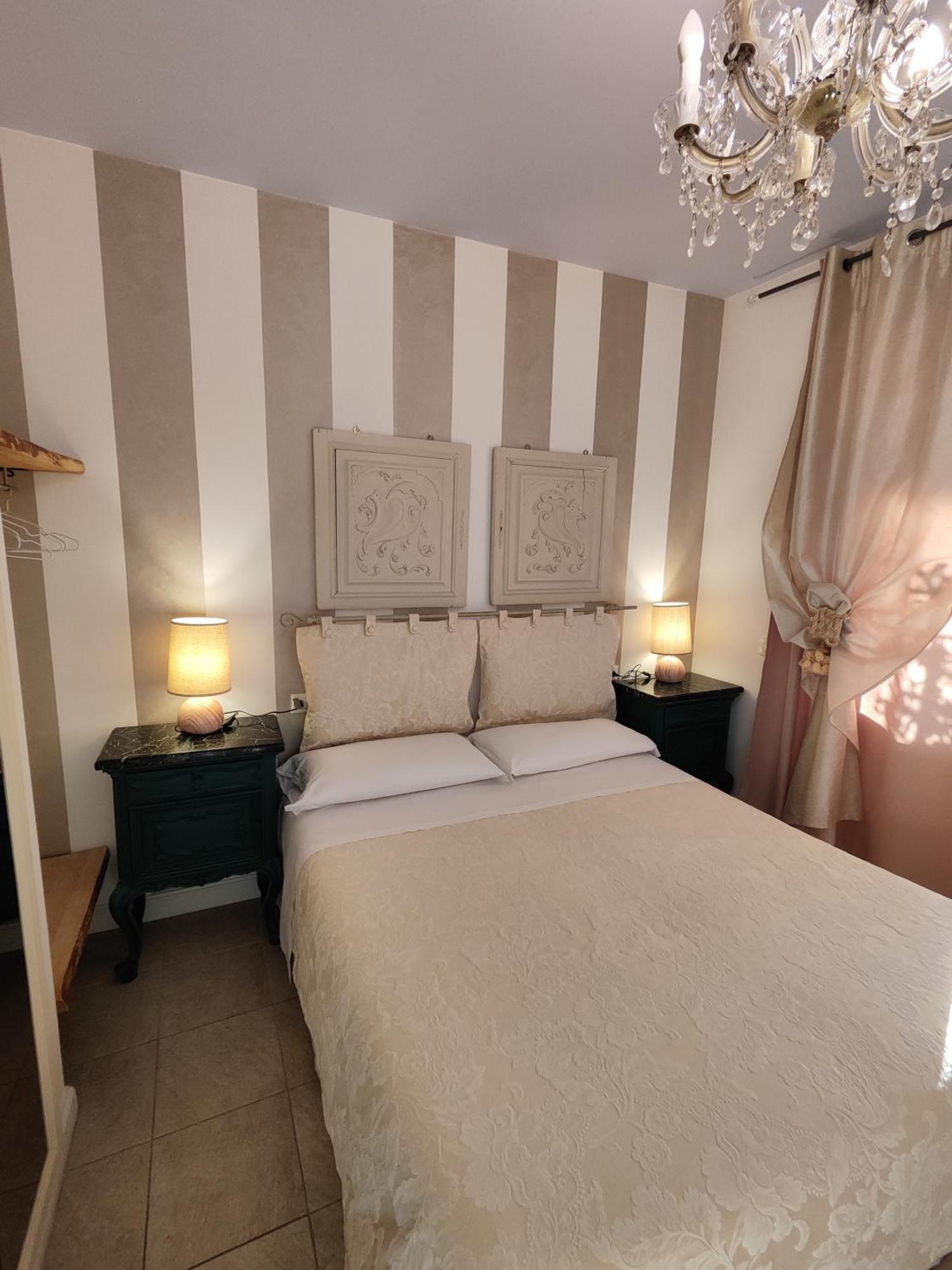 Garda Relais Antica Romelia Bed & Breakfast มอนติเคียรี ภายนอก รูปภาพ