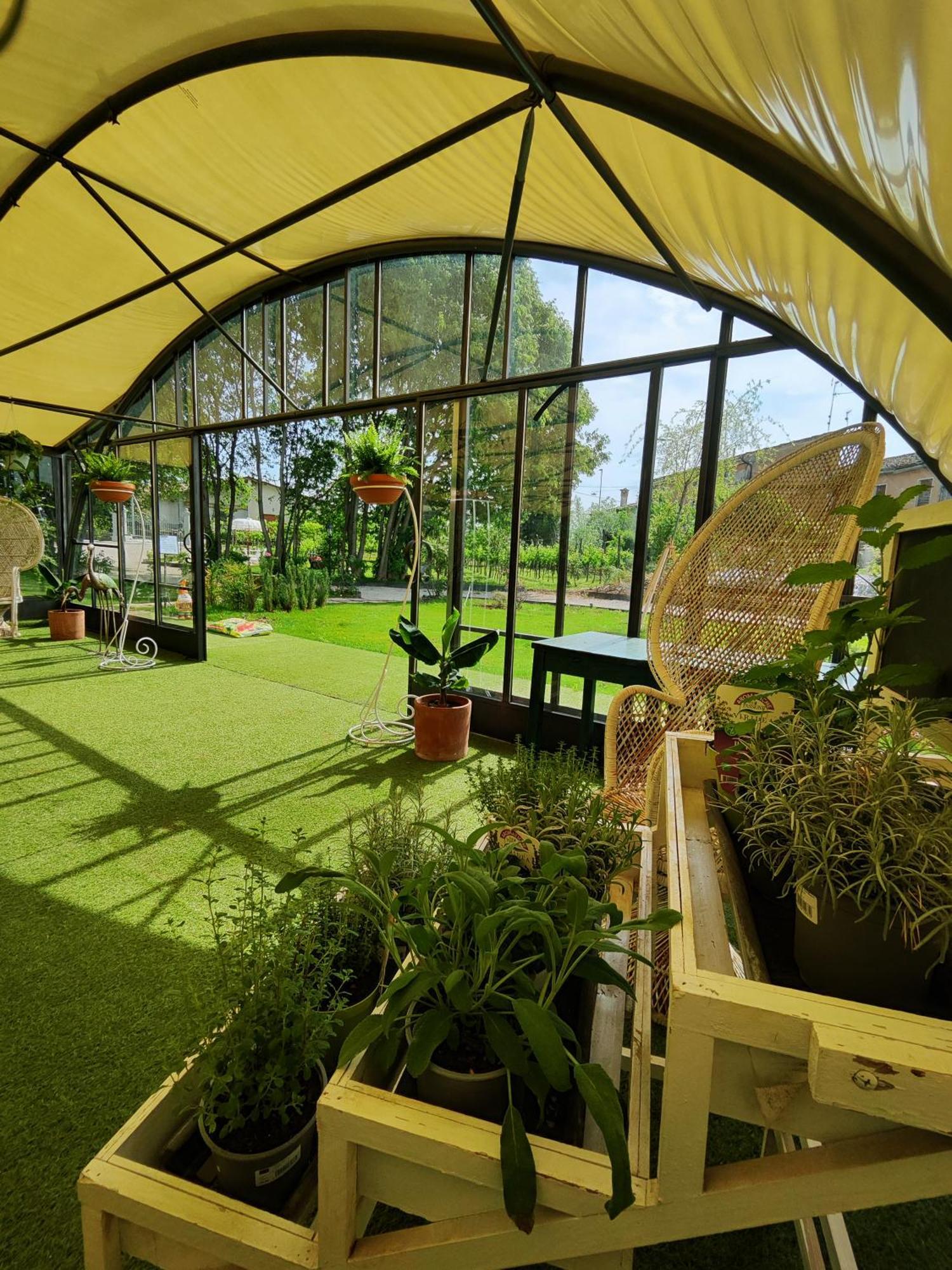 Garda Relais Antica Romelia Bed & Breakfast มอนติเคียรี ภายนอก รูปภาพ